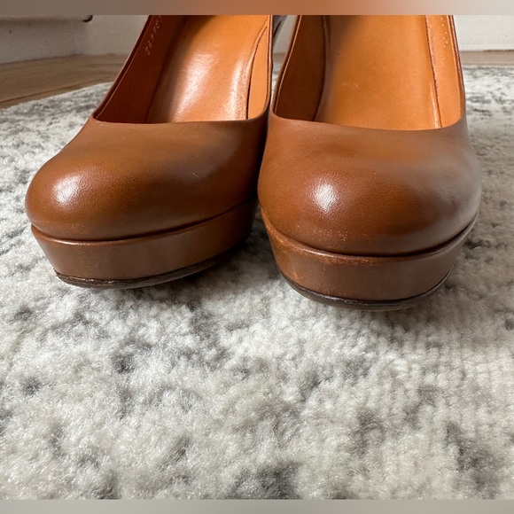 GUCCI LEATHER PLATFORM PUMPS in caramel-brown size 38 / 8 - Picture 4 of 12